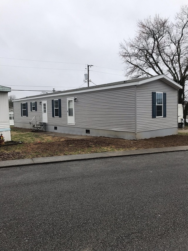 American Mobile Home Communities » Preston Village Mobile Home Community